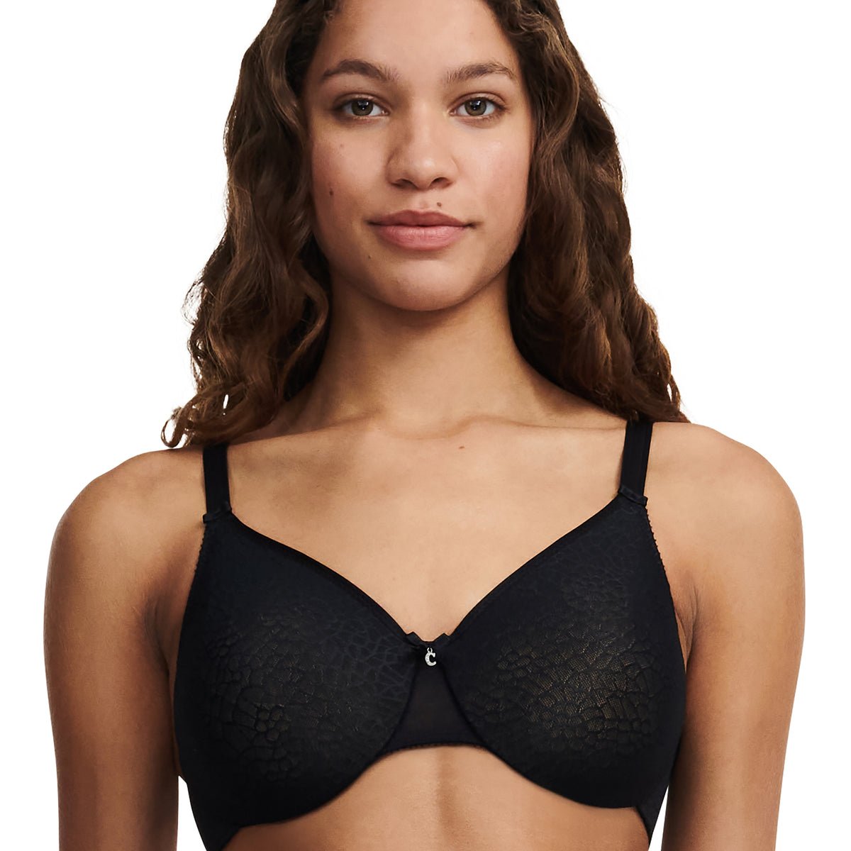 Chantelle - C Magnifique - Covering Molded Underwire Bra