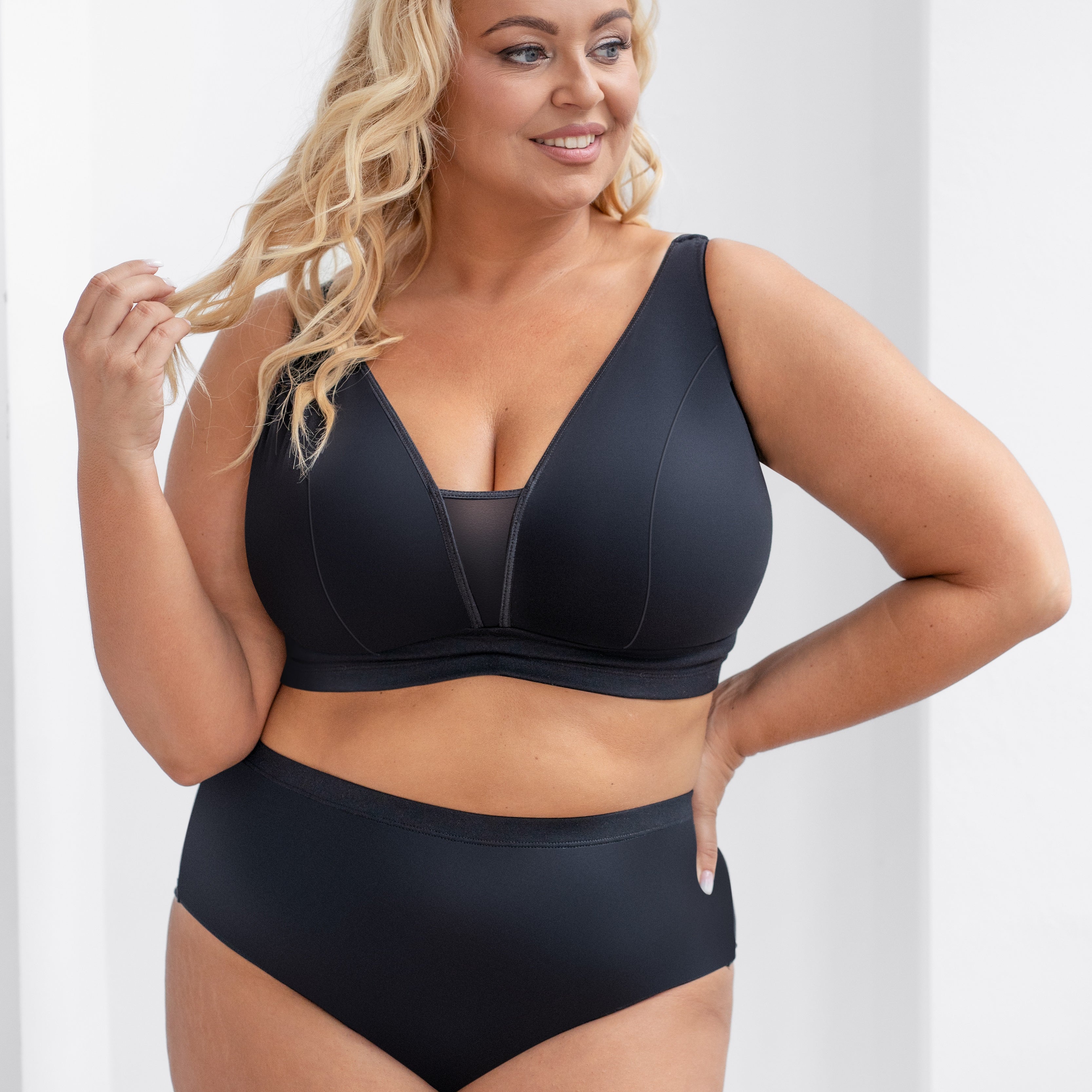 Krisline - Marcella - Brief